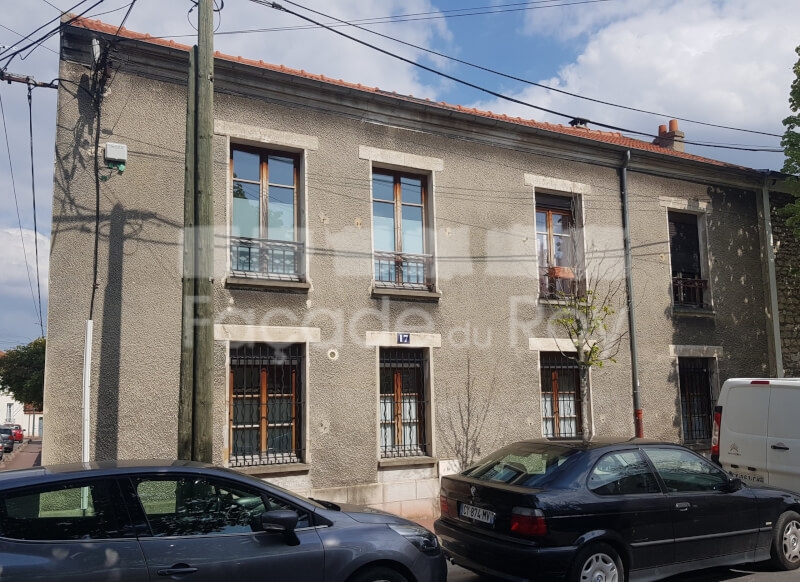 Ravalement de façade avec un revêtement à base de résine à Ormesson sur Marne